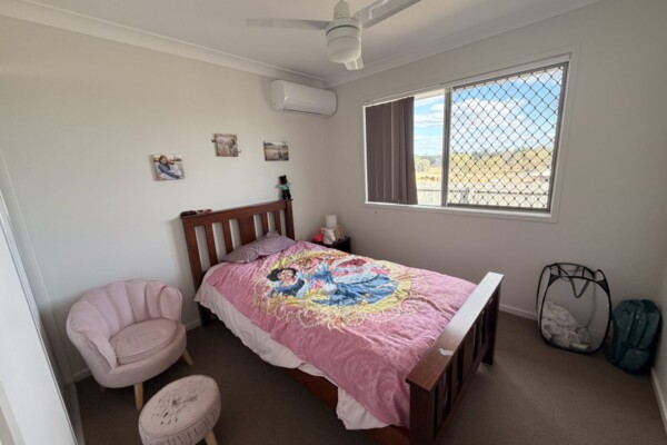 5 Charles Darwin Drive, Monto, QLD 4630
