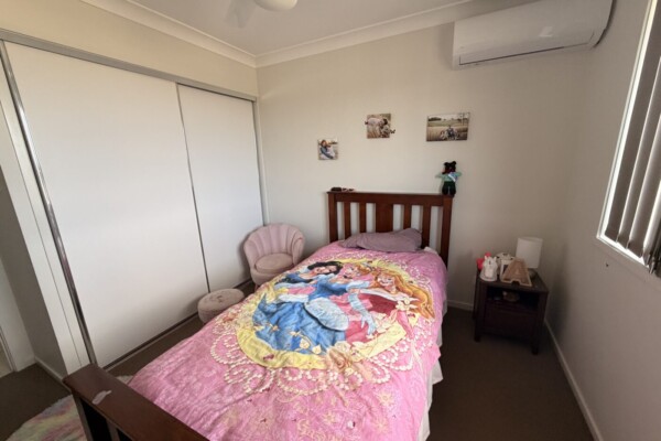 5 Charles Darwin Drive, Monto, QLD 4630