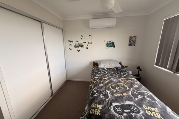 5 Charles Darwin Drive, Monto, QLD 4630