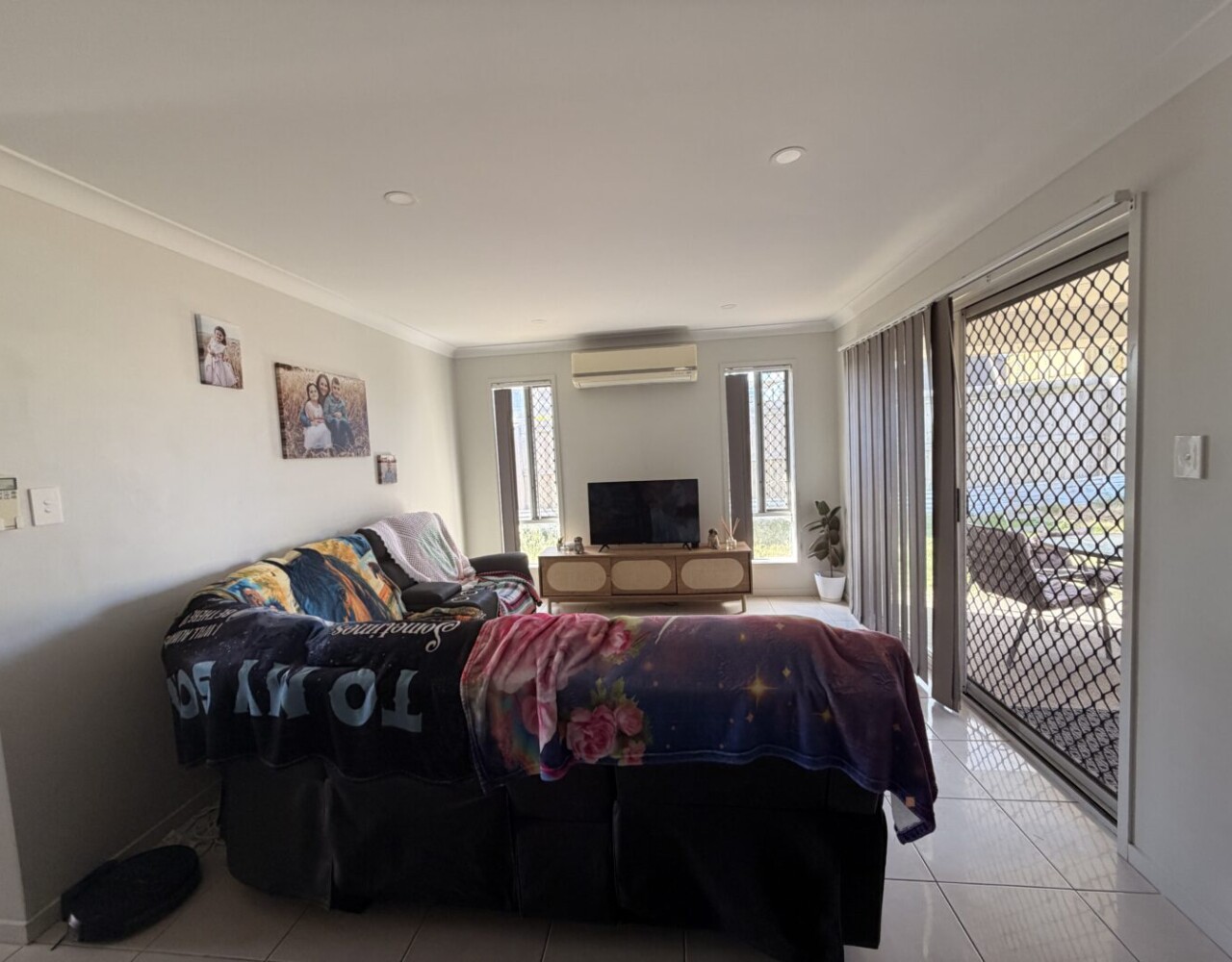 5 Charles Darwin Drive, Monto, QLD 4630