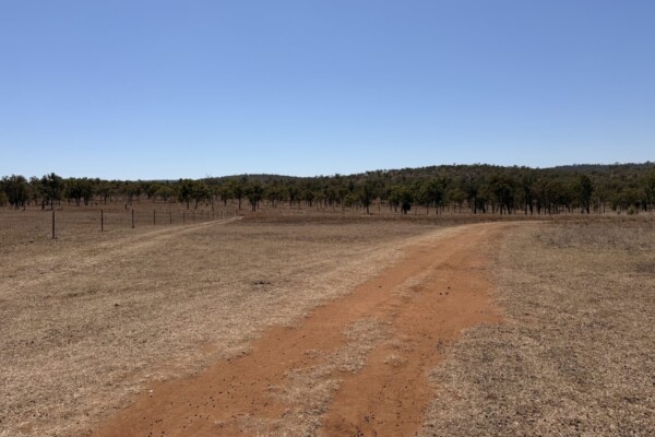 157 Kirar Weir Road, Eidsvold, QLD 4627