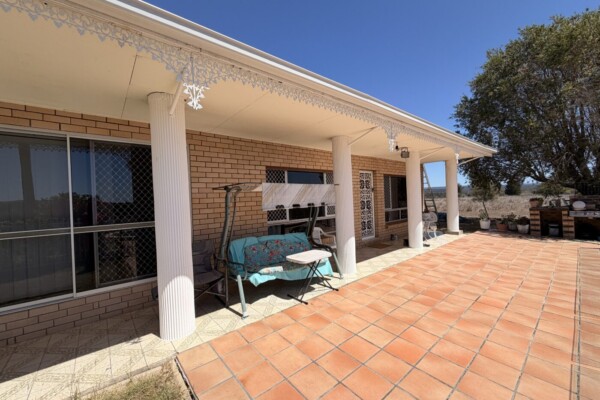 104 Luthje Road, Monto, QLD 4627